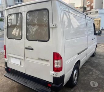 Mercedes benz furgão 4